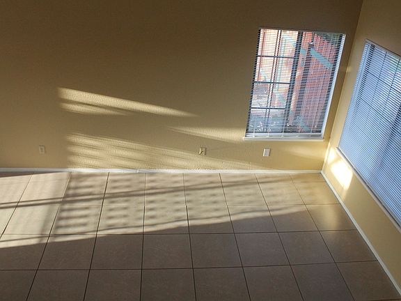 4th image of 13083 Napa Valley Ct