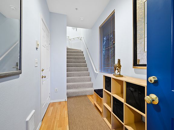 3rd image of 2164 Newport Way NW #5