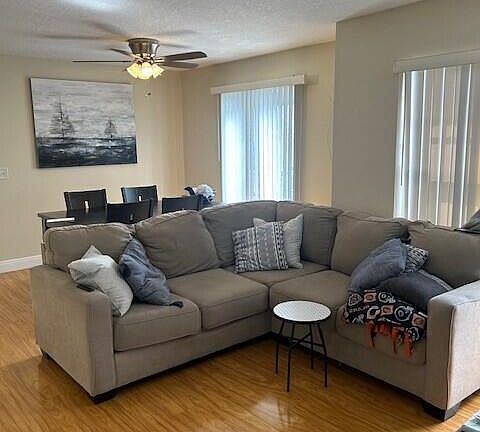 2nd image of 1045 Lake Shore Dr APT 206