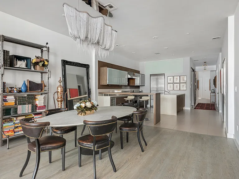 85 Leonard St #4 — Photo 7