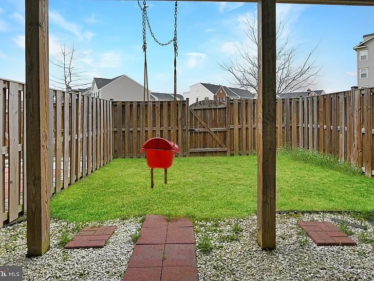 4648 Cambria Rd — Photo 21