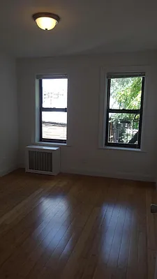 Rented by Grand & Co. | media 20