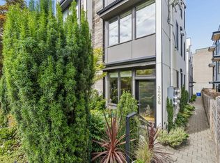 3665 Interlake Ave N #B, Seattle, WA 98103