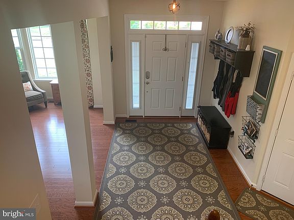 3rd image of 158 Owens Ln