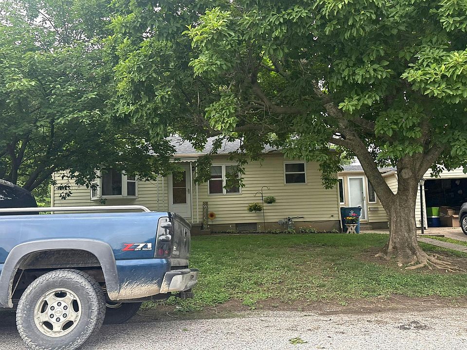 1st image of 103 Henderson St
