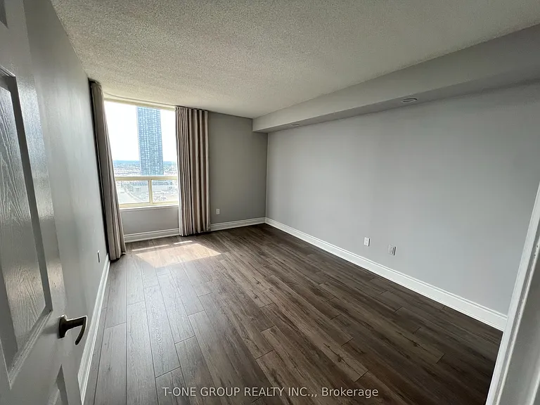 400 Webb Dr #2103 — Photo 9
