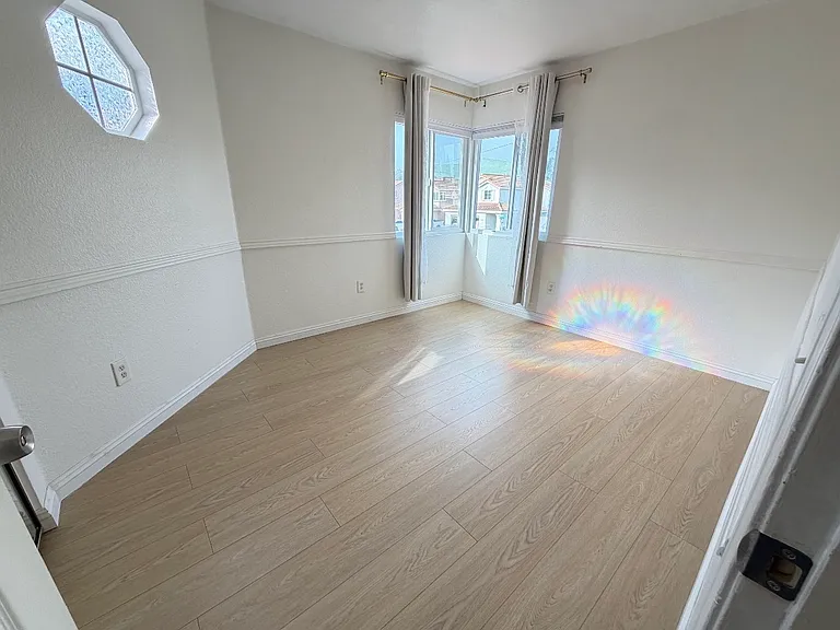 16139 Firestone Ln — Photo 16