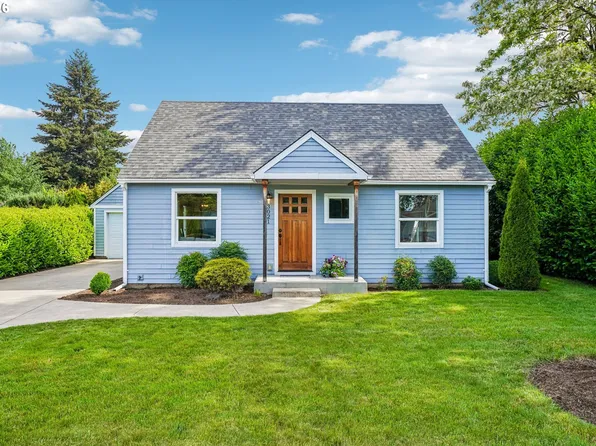 3021 SE 3rd Ave, Camas, WA 98607