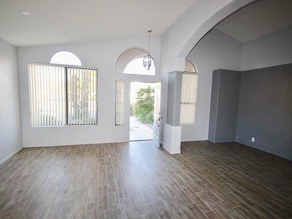 1706 S Gilmore Living Room 1