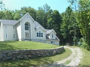 323 Towners Rd, Carmel, NY 10512