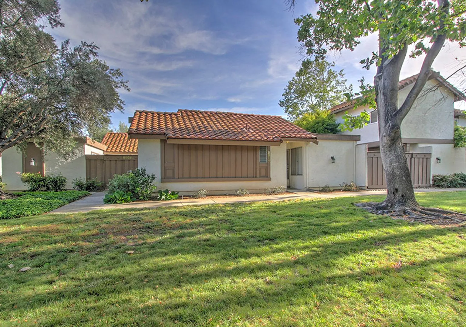 Wow! What a Great Home! Available Soon! — Photo 3
