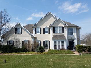 6566 Beach Rd, Wadsworth, OH 44281