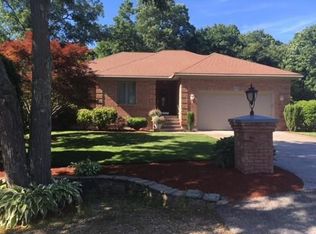 77 Benefit St, Mansfield, MA 02048