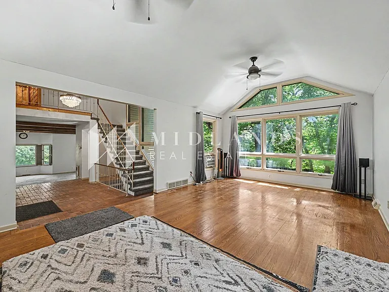 16611 S 57th Ave — Photo 9