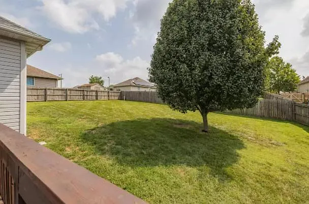 502 N Century Pl — Photo 17