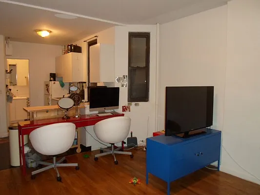 Rented by Sky Management | media 16