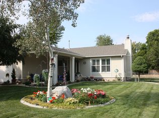 9144 S Peach Blossom Dr, Sandy, UT 84094