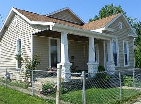 1st image of 419 N Ireland St