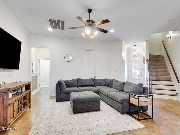 5th image of 126 Caladium Ct