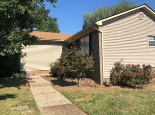 233 Rolling Ridge Way, Simpsonville, KY 40067