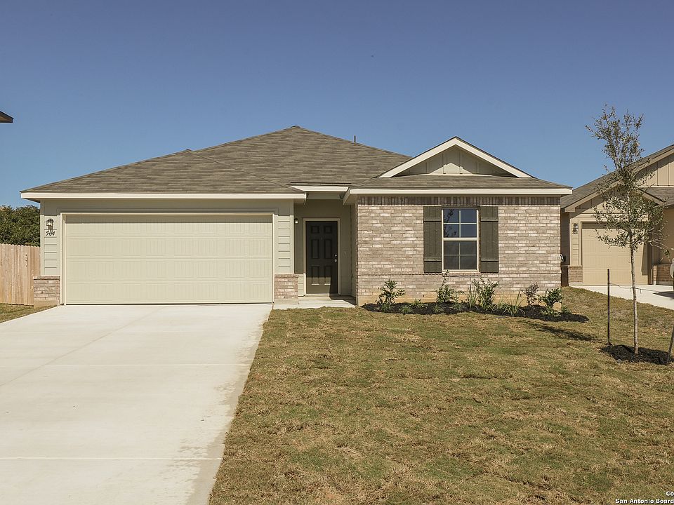 1st image of 504 Cypress Arbor