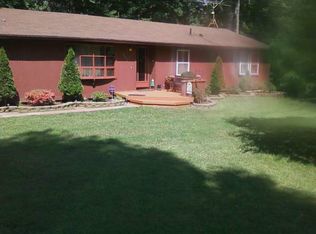 462 Comstock Dr, Lusby, MD 20657