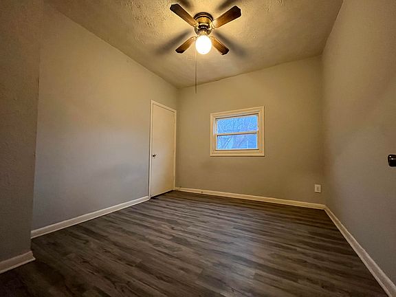 4th image of 3301 W 11th St #1