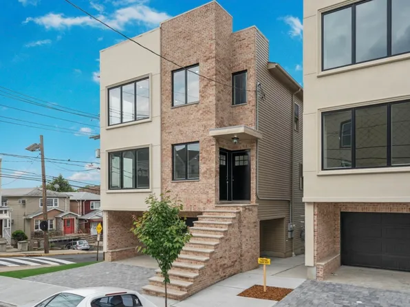 5101 Meadowview Ave #2, North Bergen, NJ 07047