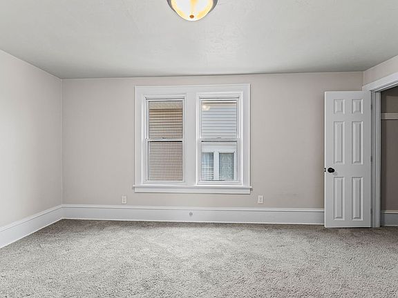 3rd image of 1236 Jackson St