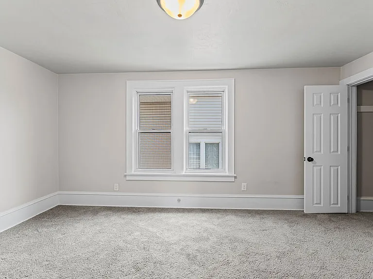 1236 Jackson St — Photo 3