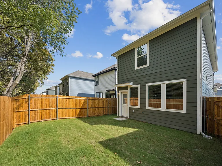 7020 Vining Dr — Photo 14