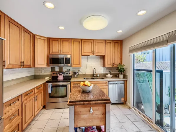 3348 Caminito Vasto, La Jolla, CA 92037