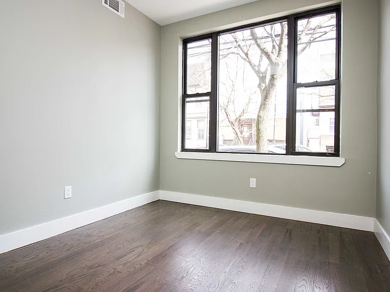 2025 Grove St #1L — Photo 10