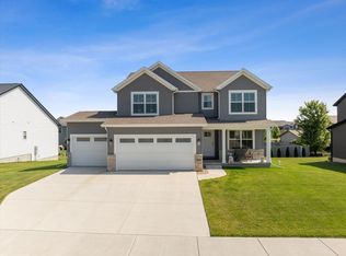 2617 Shale Rd, Normal, IL 61761