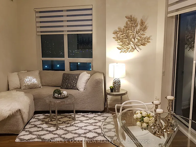 7171 Yonge St #1508 — Photo 17