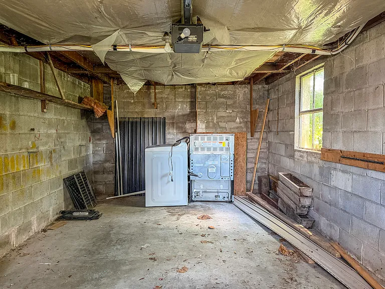 1011 Reading Rd — Photo 18