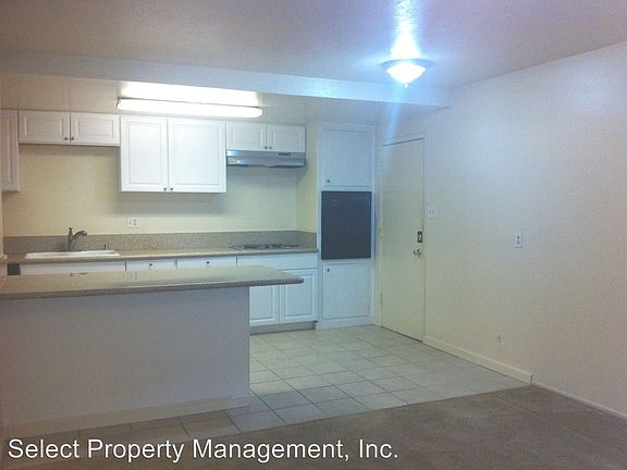 3rd image of 3120 Cottage Park Ave