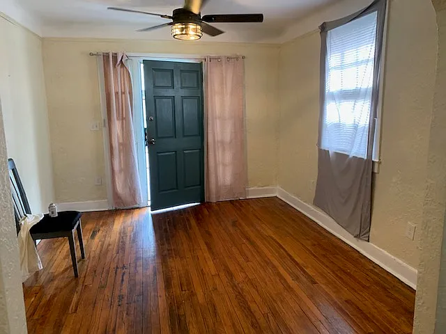 8904 Olive St — Photo 5