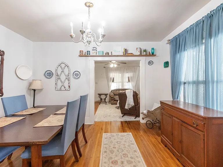 1349 Meander St — Photo 13