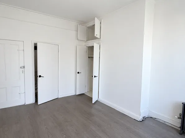 188 Suydam Street image 1 of 5
