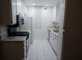2835 W Avenue K12 APT 101, Lancaster, CA