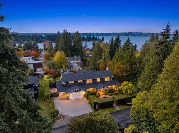 4205 94th Avenue NE, Yarrow Point, WA 98004