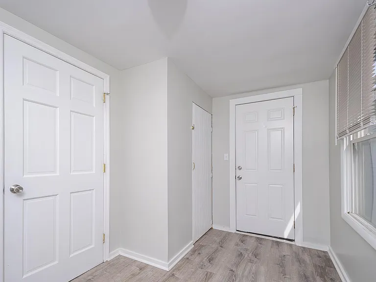 338 Saratoga St #2 — Photo 12