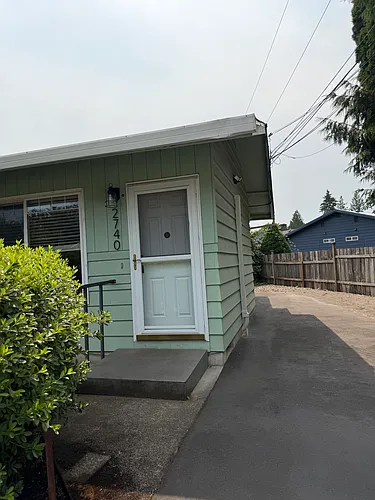2740 22nd Ave Photo 1