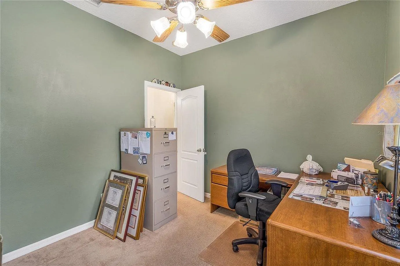 4 bed, 2262 sqft, $2,800 — Photo 4