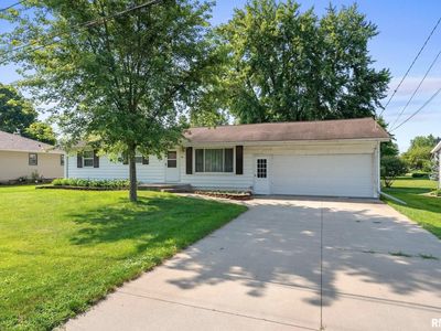 411 Margaret St, Atkinson, IL, 61235