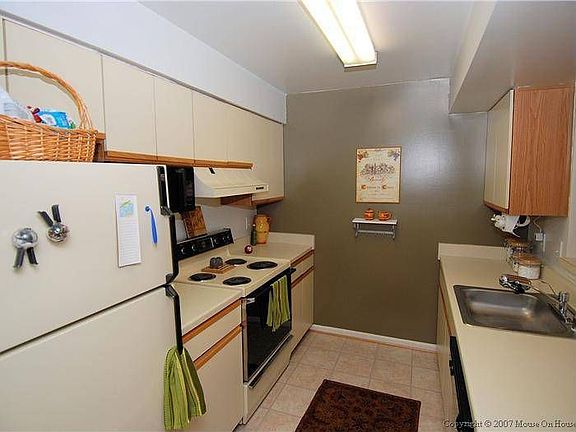 4th image of 13589 Orchard Dr