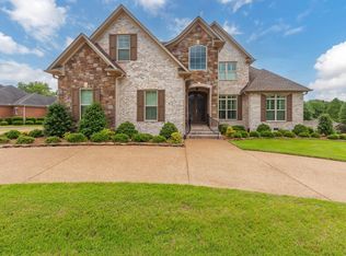 202 Wyndhurst Dr, Jackson, TN 38305