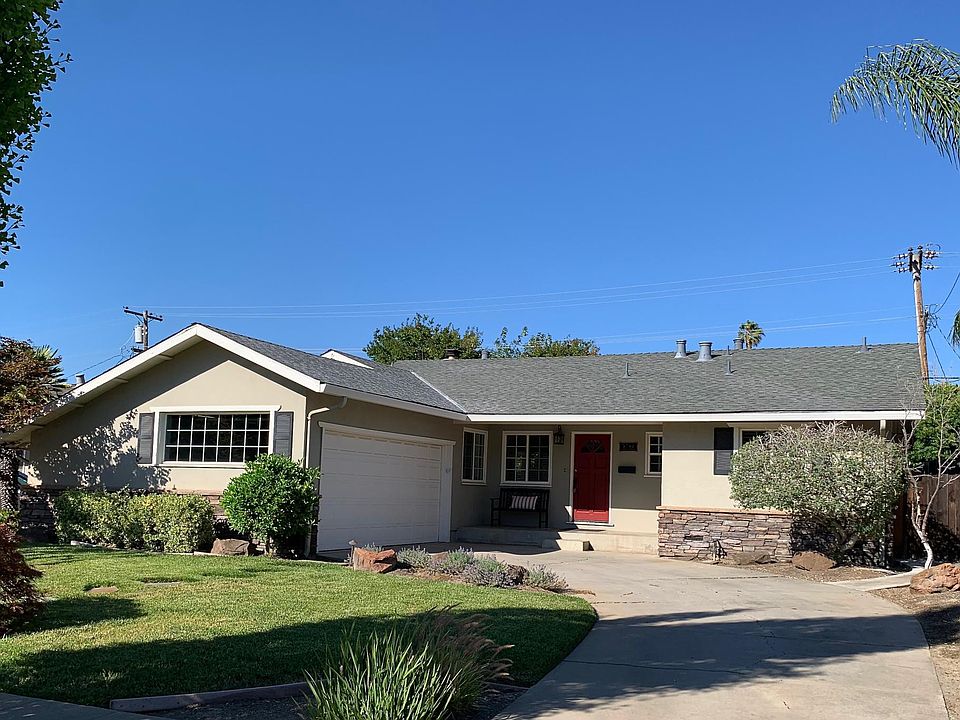 1st image of 3792 Gavota Ave