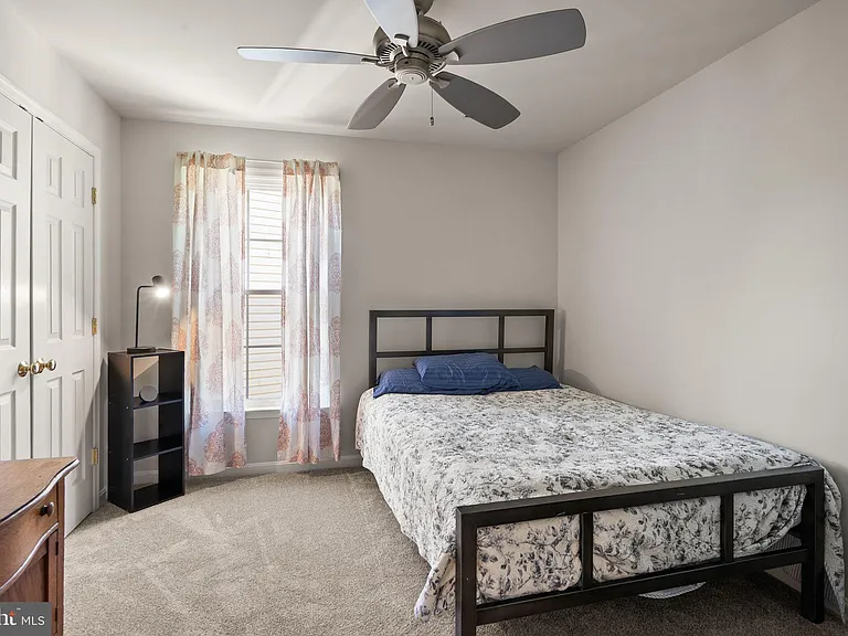 6050 Smooth Stone Pl — Photo 37